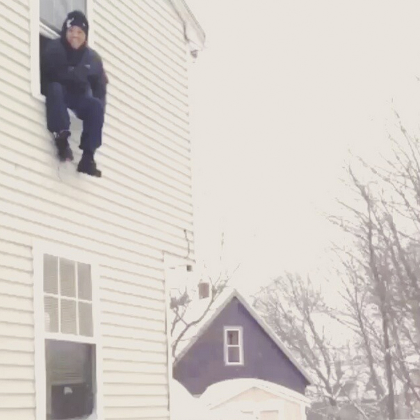 saut dans la neige boston